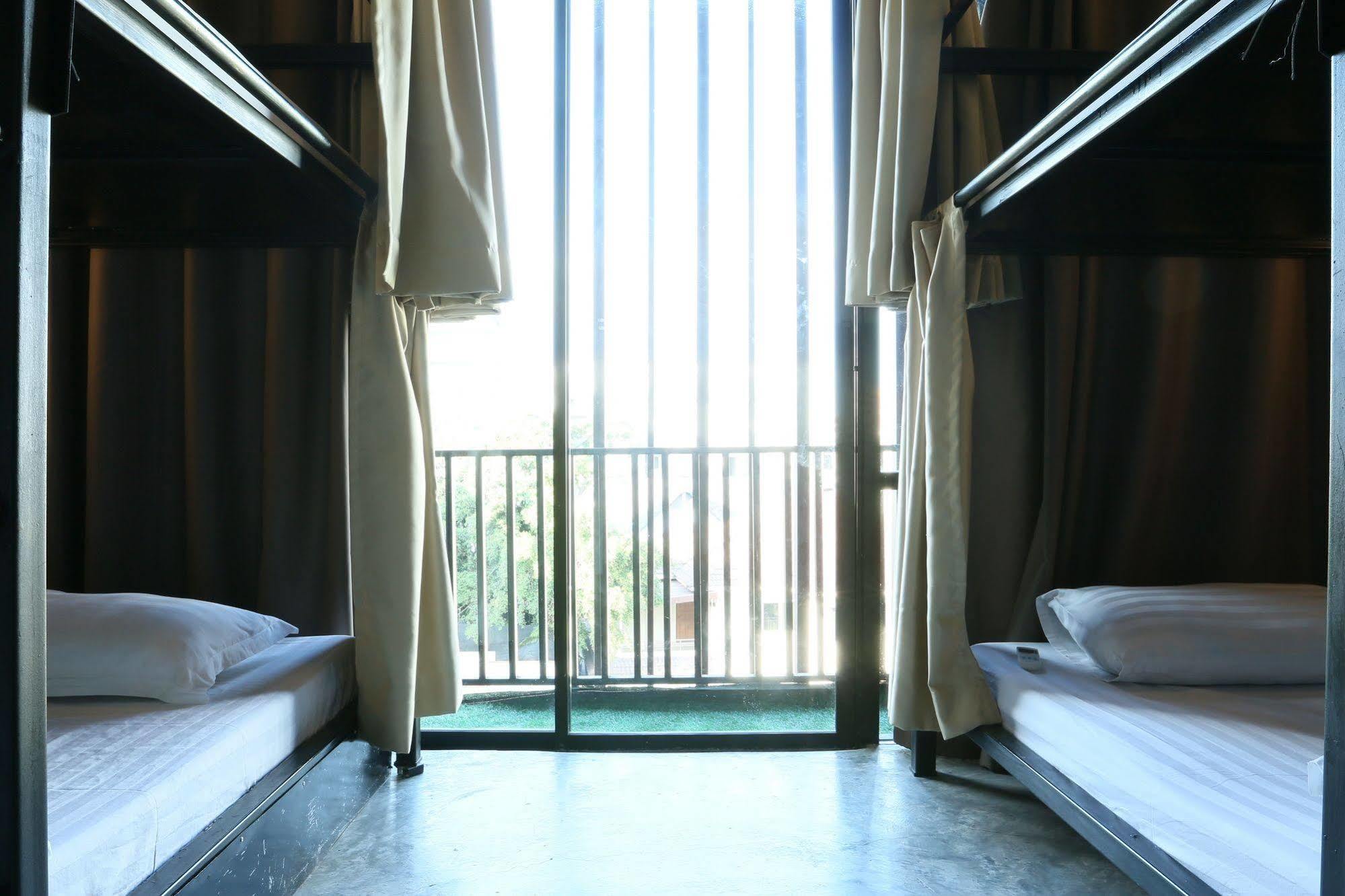 The Pause Hostel Chiang Mai Esterno foto